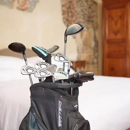 Qc Grand Arzaga Garda & Golf ホテル Calvagese della Riviera